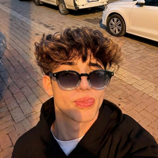 نظارة شمس بخامة أسيتات وعدسات UV 420