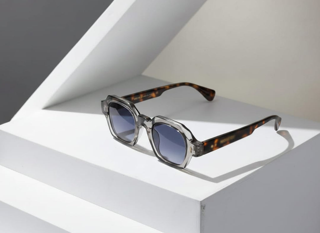 نظارة شمس بخامة أسيتات وعدسات UV 420